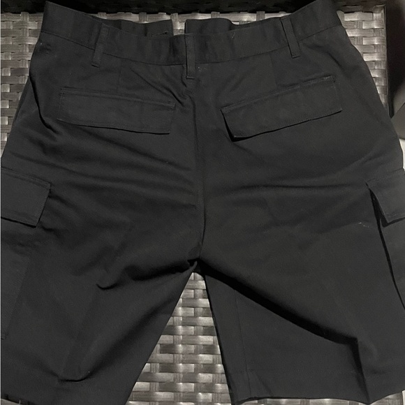 Landmark - Men’s Khaki Shorts - 34W - Black - Picture 2 of 3